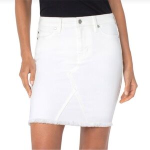 NWT Liverpool White Denim Frayed Hem Skirt | Petite 6